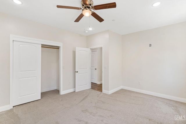5205 Antares Court, Bakersfield, CA 93306