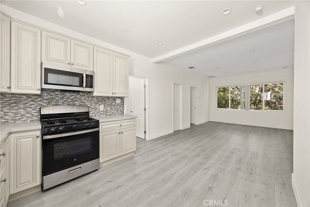 57 N Baldwin Avenue B, Sierra Madre, CA 91024