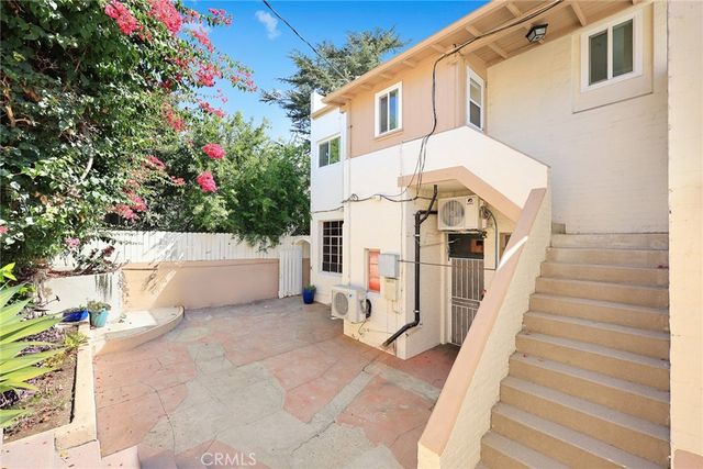 57 N Baldwin Avenue B, Sierra Madre, CA 91024