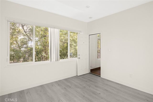 57 N Baldwin Avenue B, Sierra Madre, CA 91024