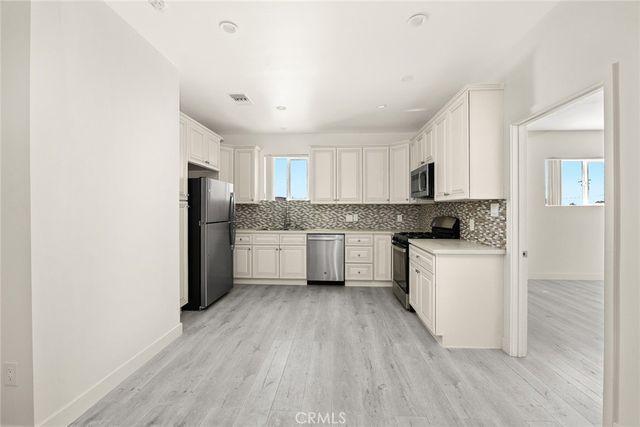 57 N Baldwin Avenue B, Sierra Madre, CA 91024