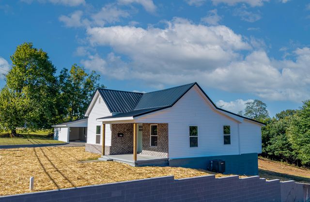 227 Jacksboro Street, Somerset, KY 42501