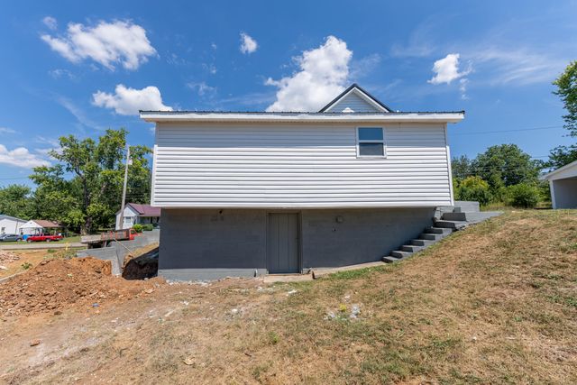227 Jacksboro Street, Somerset, KY 42501