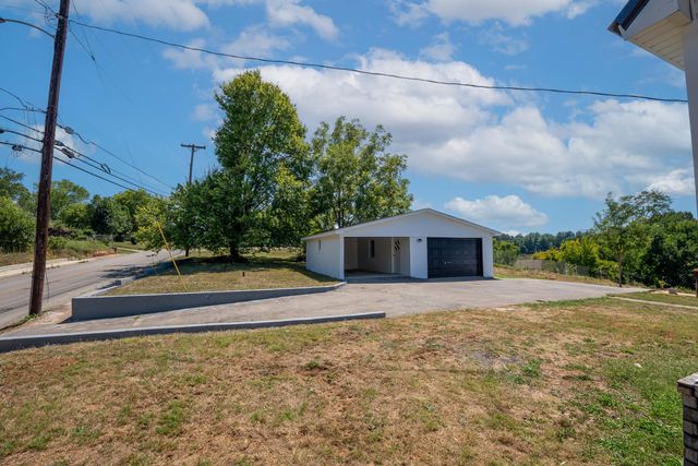 227 Jacksboro Street, Somerset, KY 42501