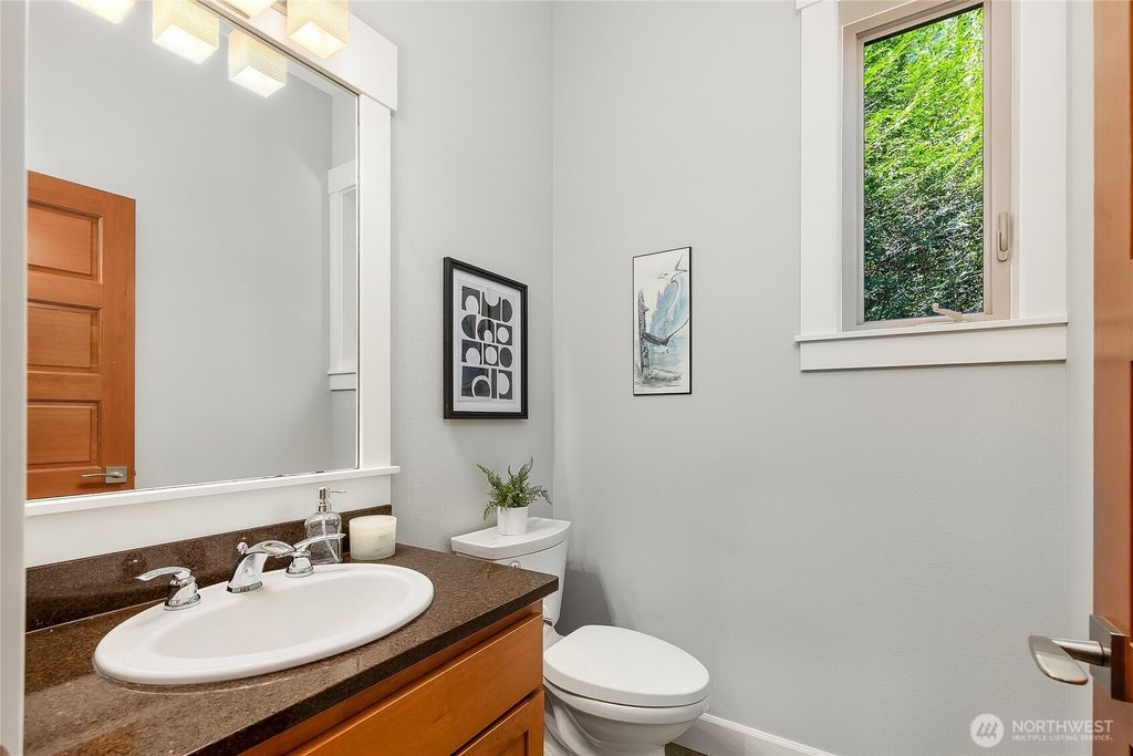 Image 18 of property listing at 8300 NE Hidden Cove Road, Bainbridge Island, WA 98110