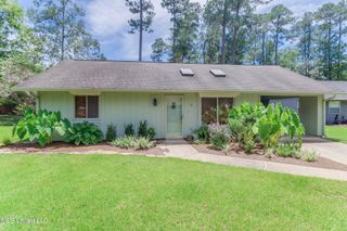 7 Timber Park, Diamondhead, MS 39525