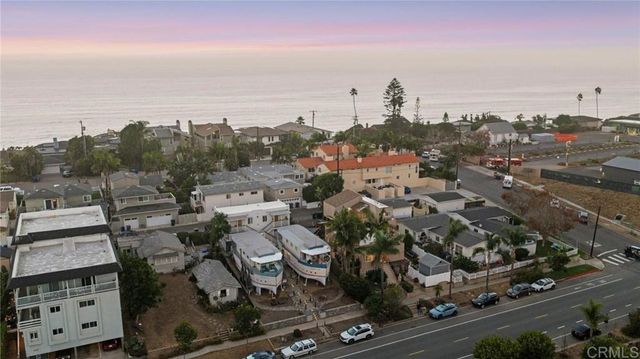 720 3rd Street, Encinitas, CA 92024