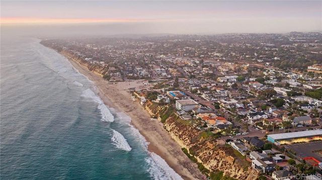 720 3rd Street, Encinitas, CA 92024