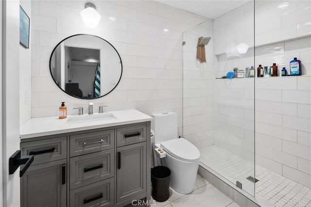 720 3rd Street, Encinitas, CA 92024