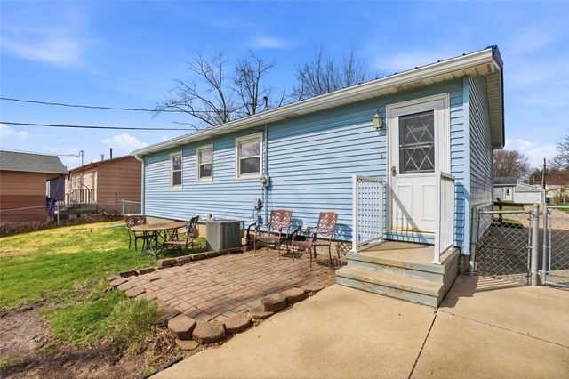 235 Wiley Boulevard NW, Cedar Rapids, IA 52405