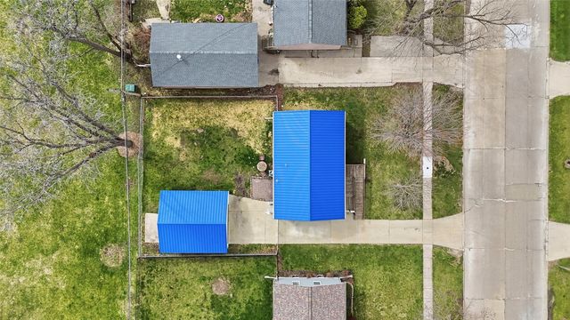 235 Wiley Boulevard NW, Cedar Rapids, IA 52405
