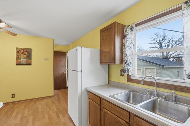 235 Wiley Boulevard NW, Cedar Rapids, IA 52405