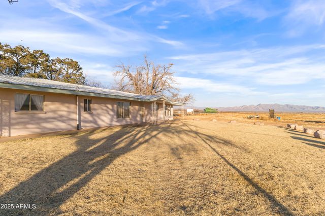 4842 W Gleeson Road, Elfrida, AZ 85610