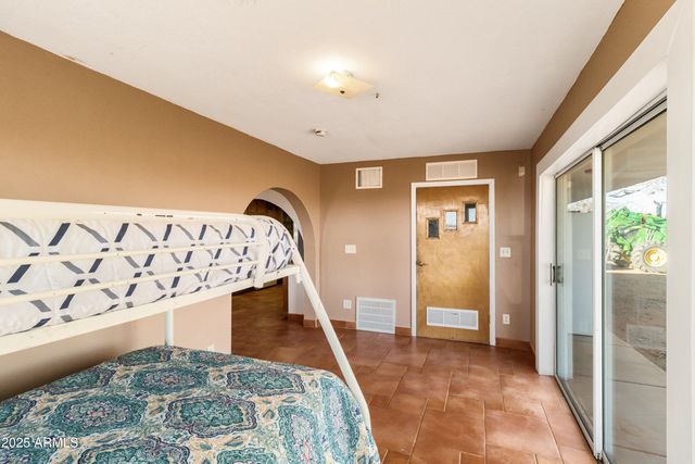 4842 W Gleeson Road, Elfrida, AZ 85610