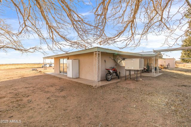 4842 W Gleeson Road, Elfrida, AZ 85610