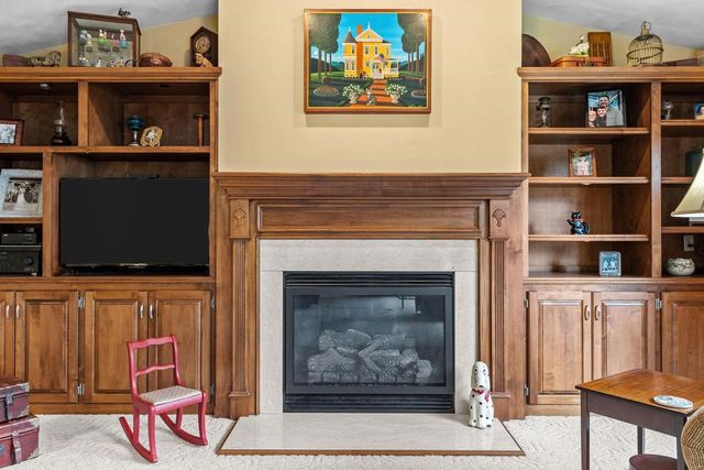 130 HILLTOP DRIVE, Neenah, WI 54956