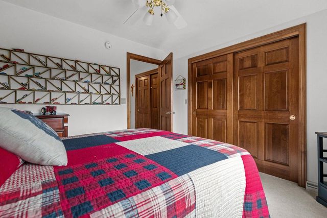 130 HILLTOP DRIVE, Neenah, WI 54956