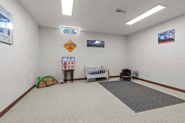 130 HILLTOP DRIVE, Neenah, WI 54956