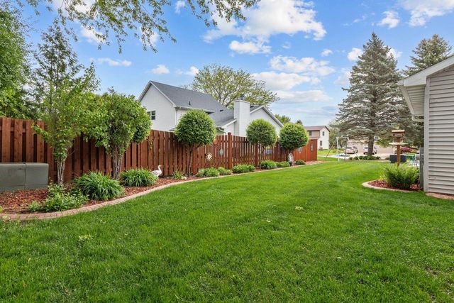 130 HILLTOP DRIVE, Neenah, WI 54956