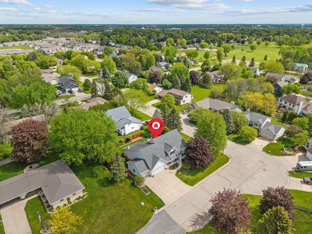 130 HILLTOP DRIVE, Neenah, WI 54956