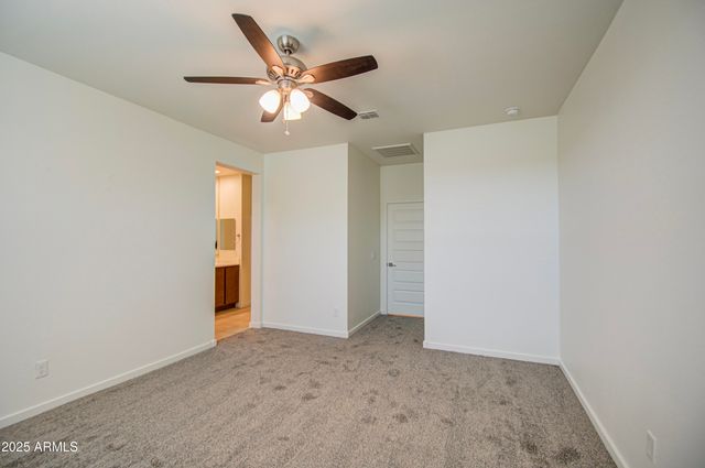 36217 N URIKA Drive, San Tan Valley, AZ 85140