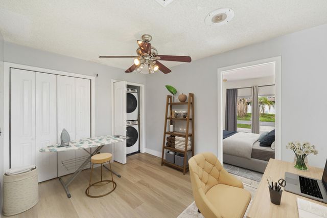 1127 NW 9th Street, Boynton Beach, FL 33426