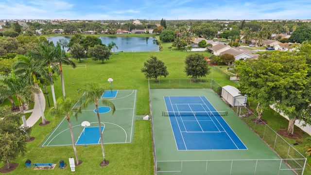 1127 NW 9th Street, Boynton Beach, FL 33426