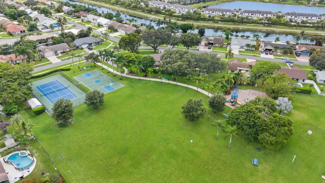 1127 NW 9th Street, Boynton Beach, FL 33426