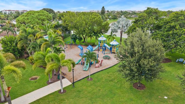 1127 NW 9th Street, Boynton Beach, FL 33426