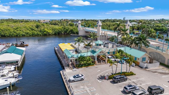 1127 NW 9th Street, Boynton Beach, FL 33426