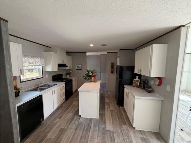 10055 W OHIO DRIVE, Crystal River, FL 34428