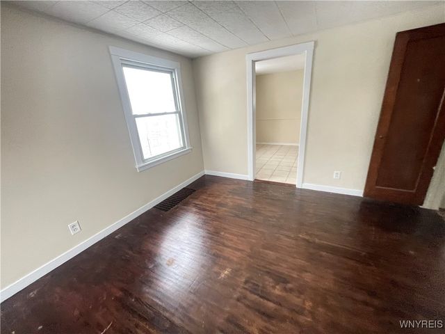 170 Mayville Avenue, Tonawanda, NY 14217