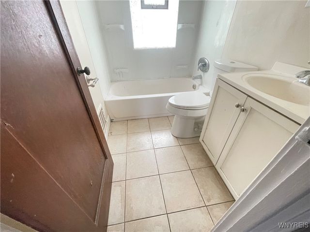 170 Mayville Avenue, Tonawanda, NY 14217