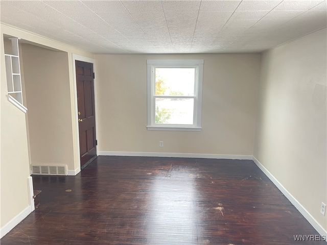 170 Mayville Avenue, Tonawanda, NY 14217