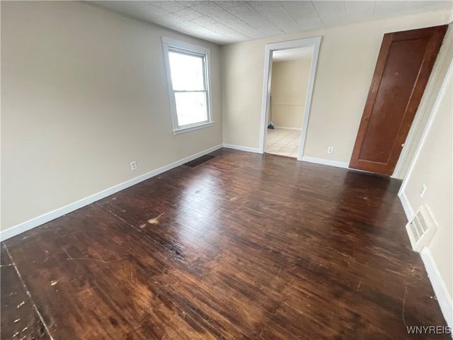 170 Mayville Avenue, Tonawanda, NY 14217