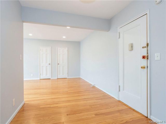 15 Quinby Avenue 1E, White Plains, NY 10606