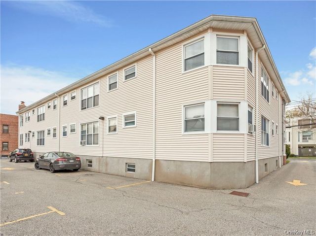 15 Quinby Avenue 1E, White Plains, NY 10606