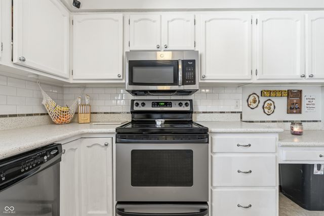 9624 Perlinda Lane, Indianapolis, IN 46259