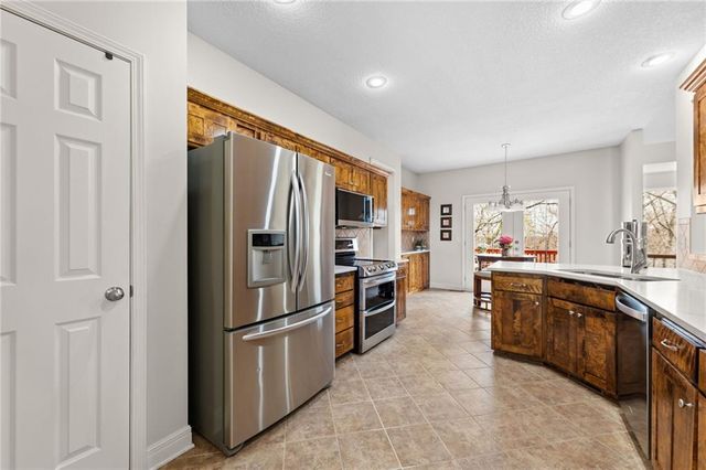 545 S Minter Road, Grain Valley, MO 64029