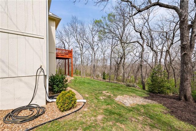 545 S Minter Road, Grain Valley, MO 64029