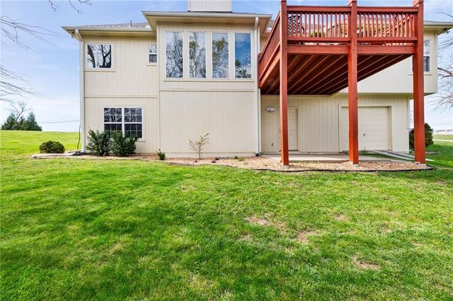 545 S Minter Road, Grain Valley, MO 64029