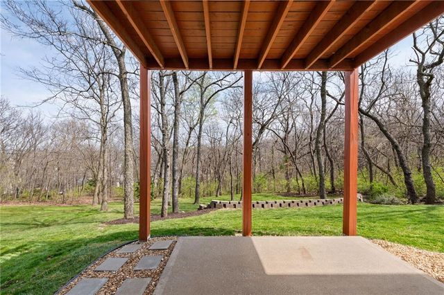 545 S Minter Road, Grain Valley, MO 64029