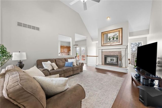 545 S Minter Road, Grain Valley, MO 64029