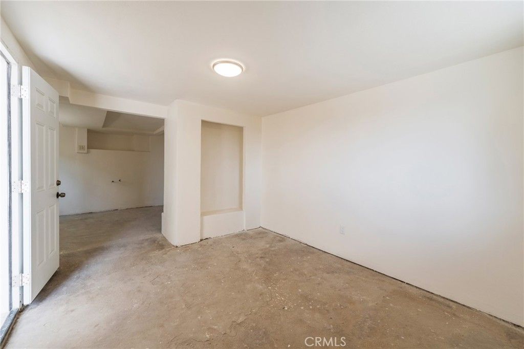 Image 20 of property listing at 4850 O Sullivan, Los Angeles, CA 90032