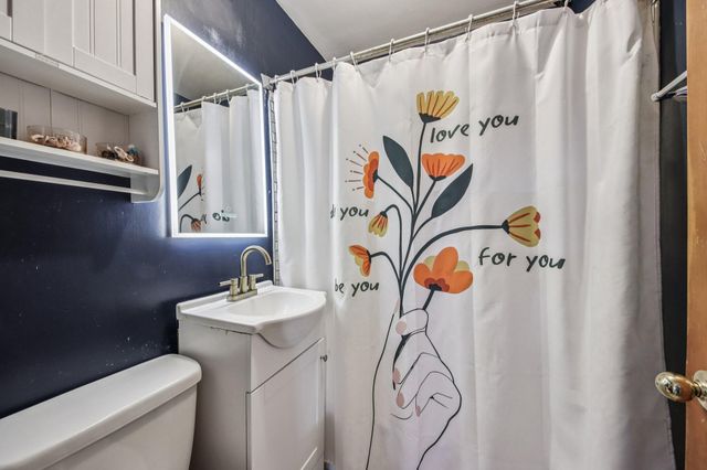 919 171st Street, Hammond, IN 46324