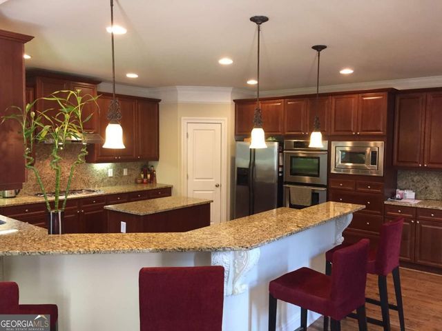 9858 Talisman Drive, Alpharetta, GA 30022