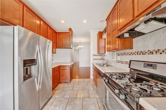 501 Moorpark Way 104, Mountain View, CA 94041
