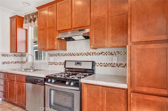 501 Moorpark Way 104, Mountain View, CA 94041