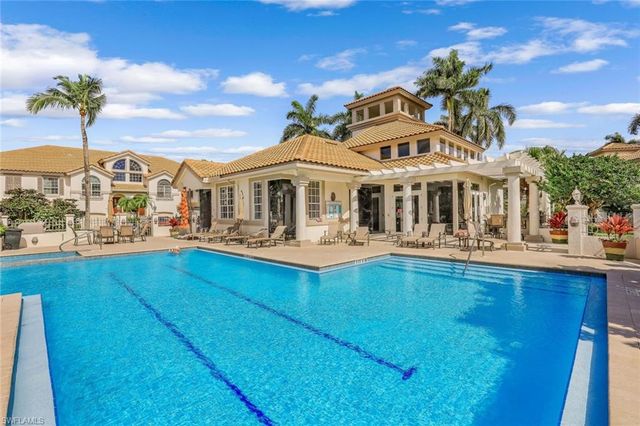 107 Colonade CIR # 103, Naples, FL 34103