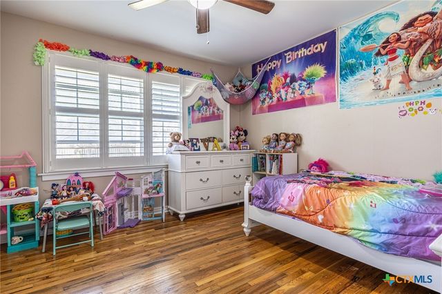 743 Royal Road, Port Lavaca, TX 77979